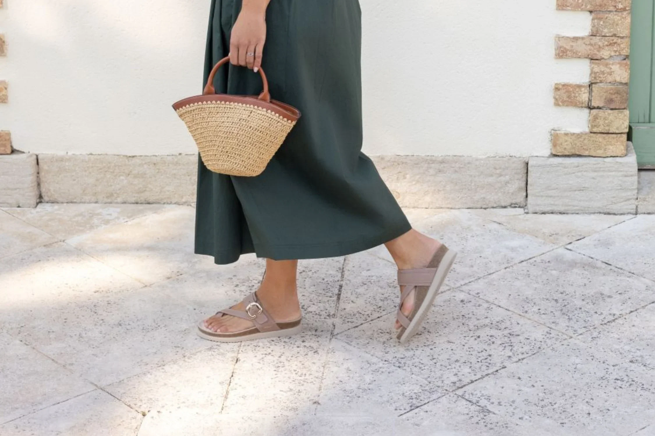 Izaora - Light Taupe - Image 6