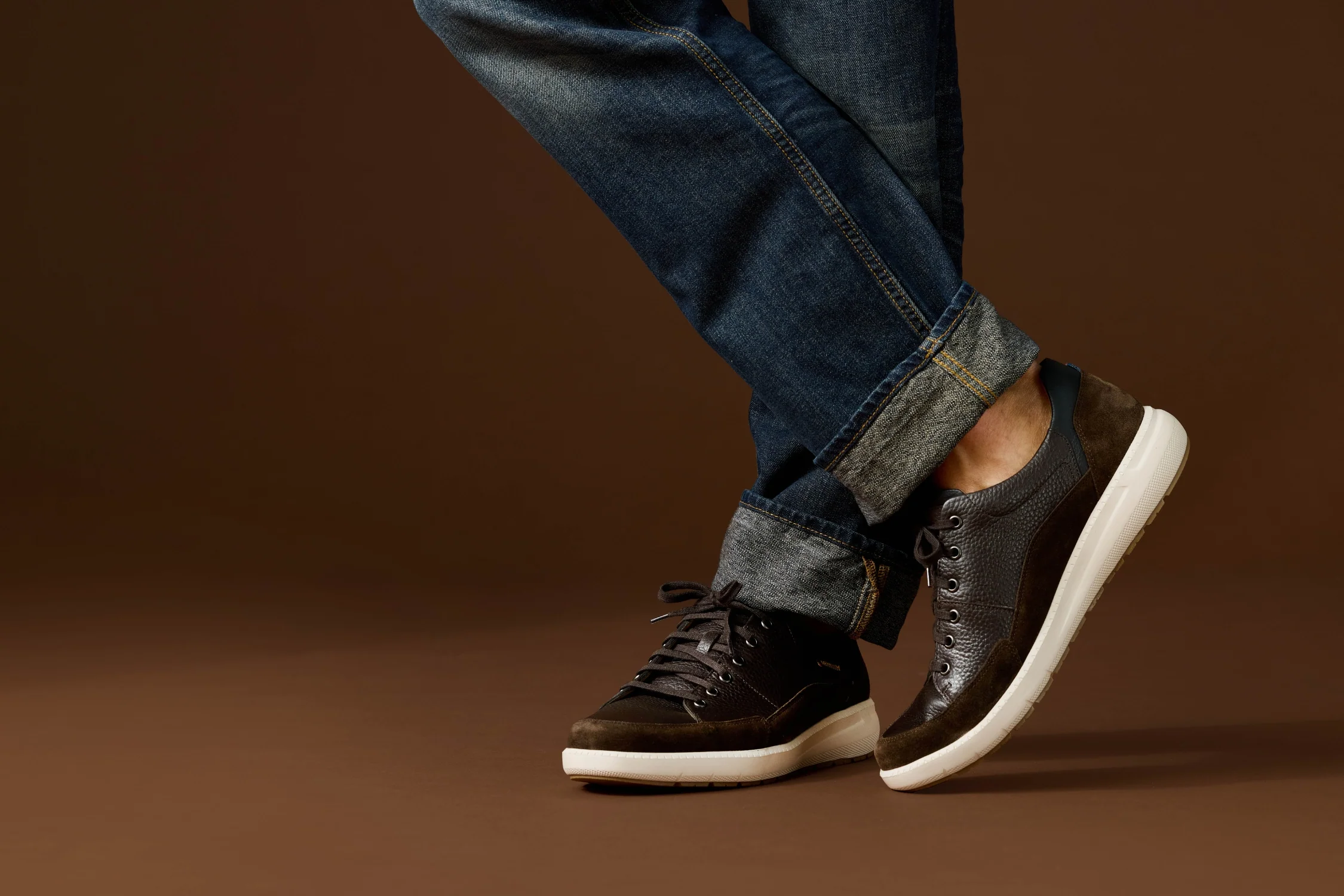 Jango - Dark Brown - Image 5