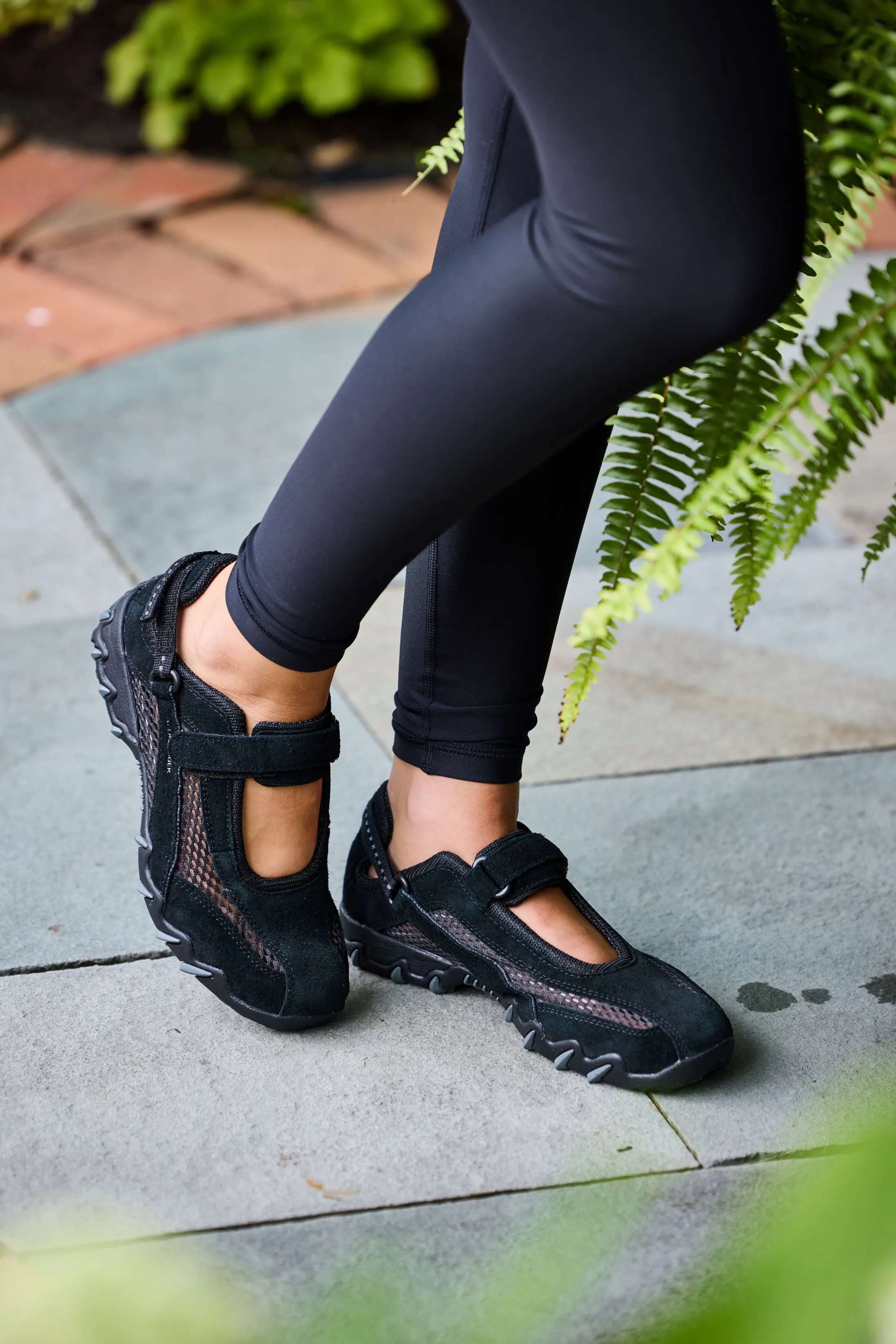Niro Solid - Black Suede - Image 5